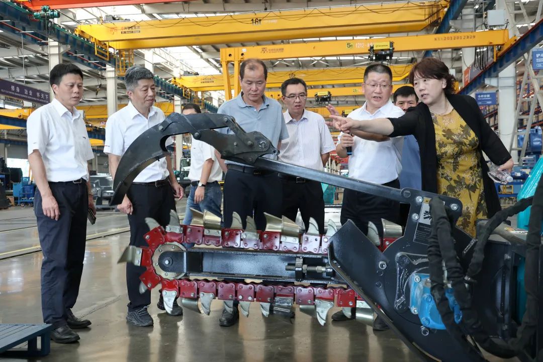 农业农村部农业机械化管理司调研山河智能